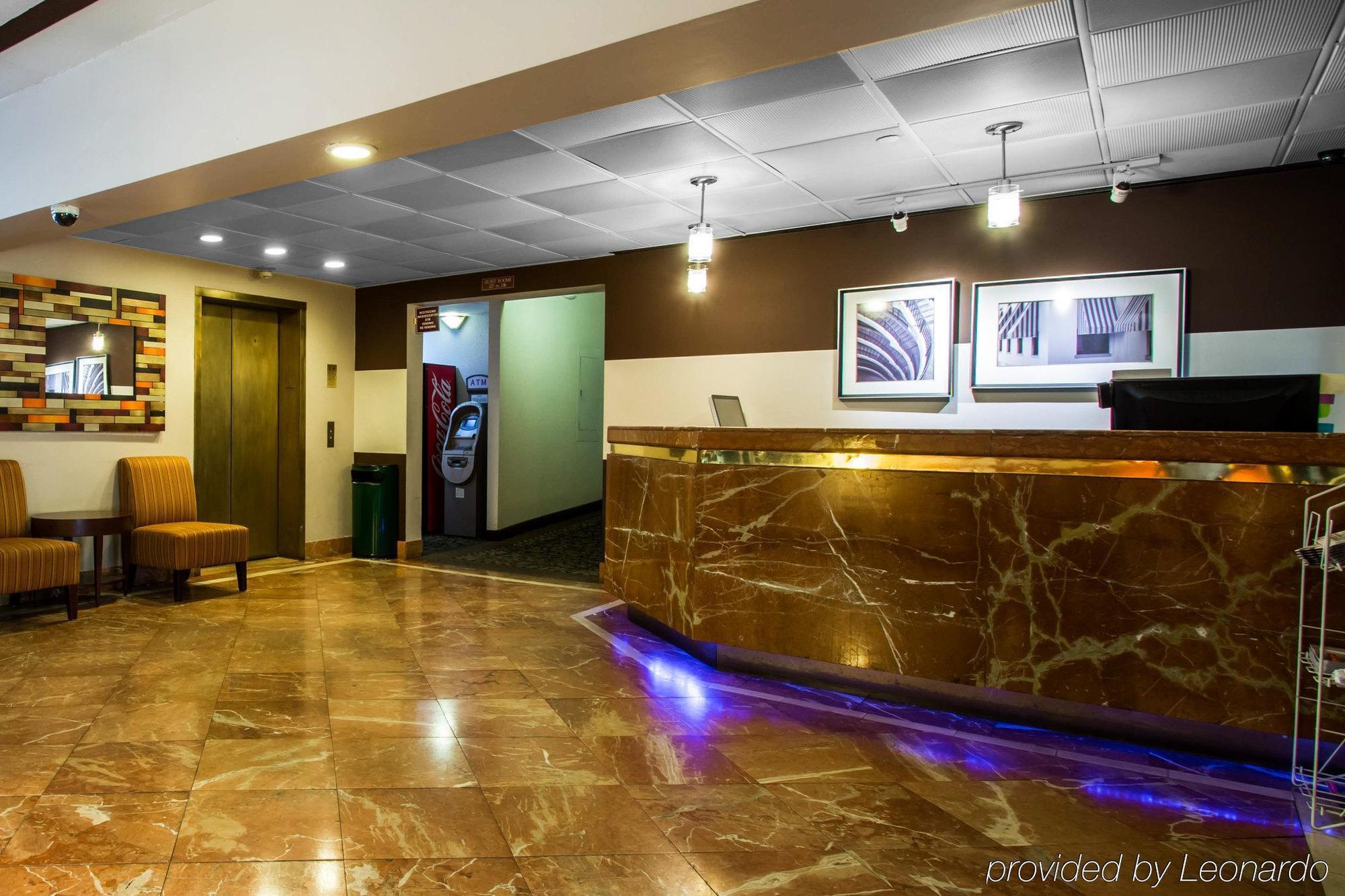 Quality Inn & Suites Tallahassee Exterior photo