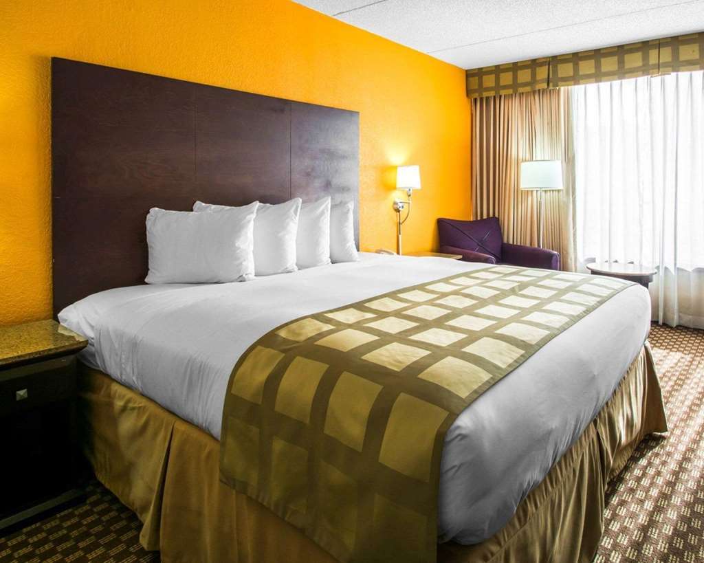 Quality Inn & Suites Tallahassee Room photo