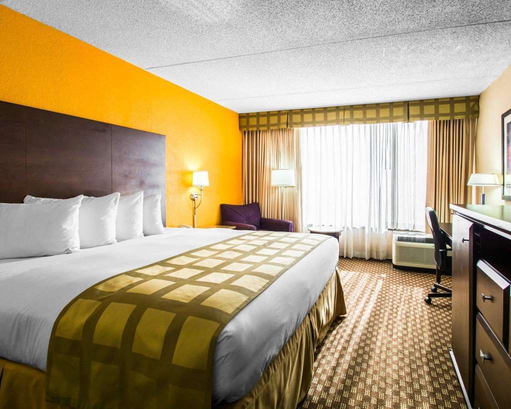 Quality Inn & Suites Tallahassee Room photo